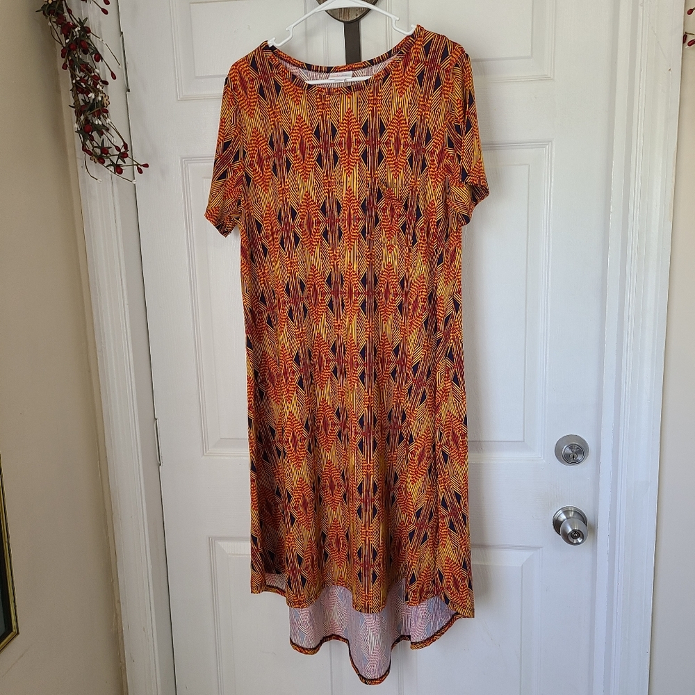 LuLaRoe Woman's African Print Short Sleeve Dress, Size: Large Color: Multi